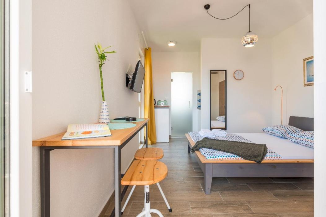 Narancin Apartments トロギール エクステリア 写真