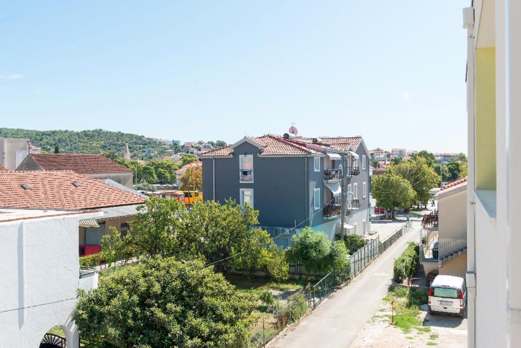 Narancin Apartments トロギール エクステリア 写真